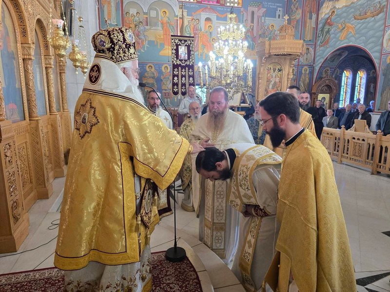 Χειροτονία Πρεσβυτέρου π. Νικολάου Κωτούλα στον Αλμυρό